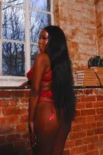 Amour C's gallery photo 2