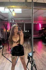 goddess cora's gallery photo 6