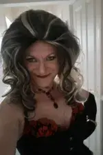 ZoeSapphireFeelgood's gallery photo 16