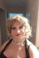 ZoeSapphireFeelgood's gallery photo 40