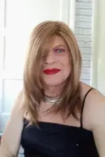 Andrea's gallery photo 1