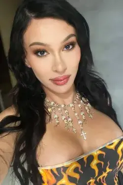 Angel's main photo 3