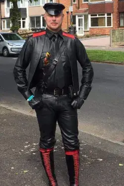 Master Mike's main photo 3