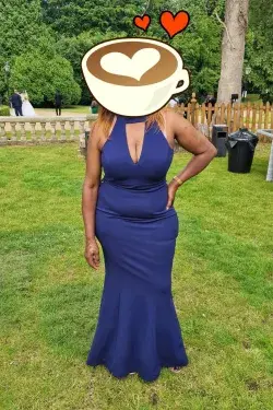 Scarlet's main photo 3