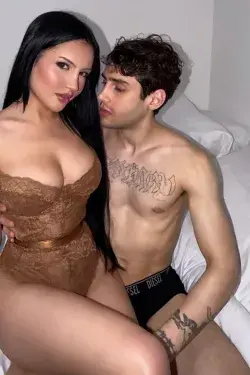 Violet&rick's main photo 2